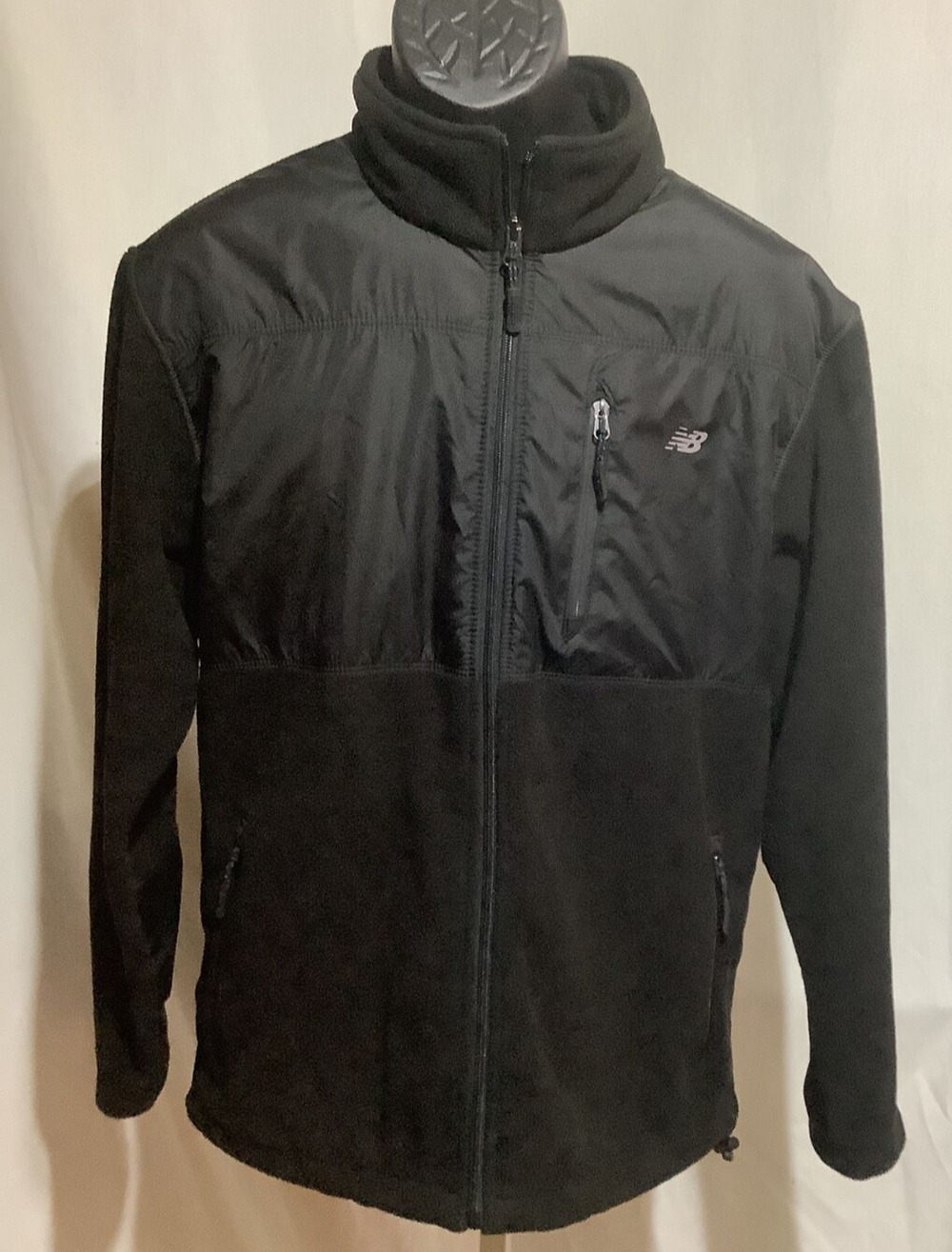 New Balance Mens Medium Black Fleece Full Zip Jacket Colorblock Yoke Coat 22x28